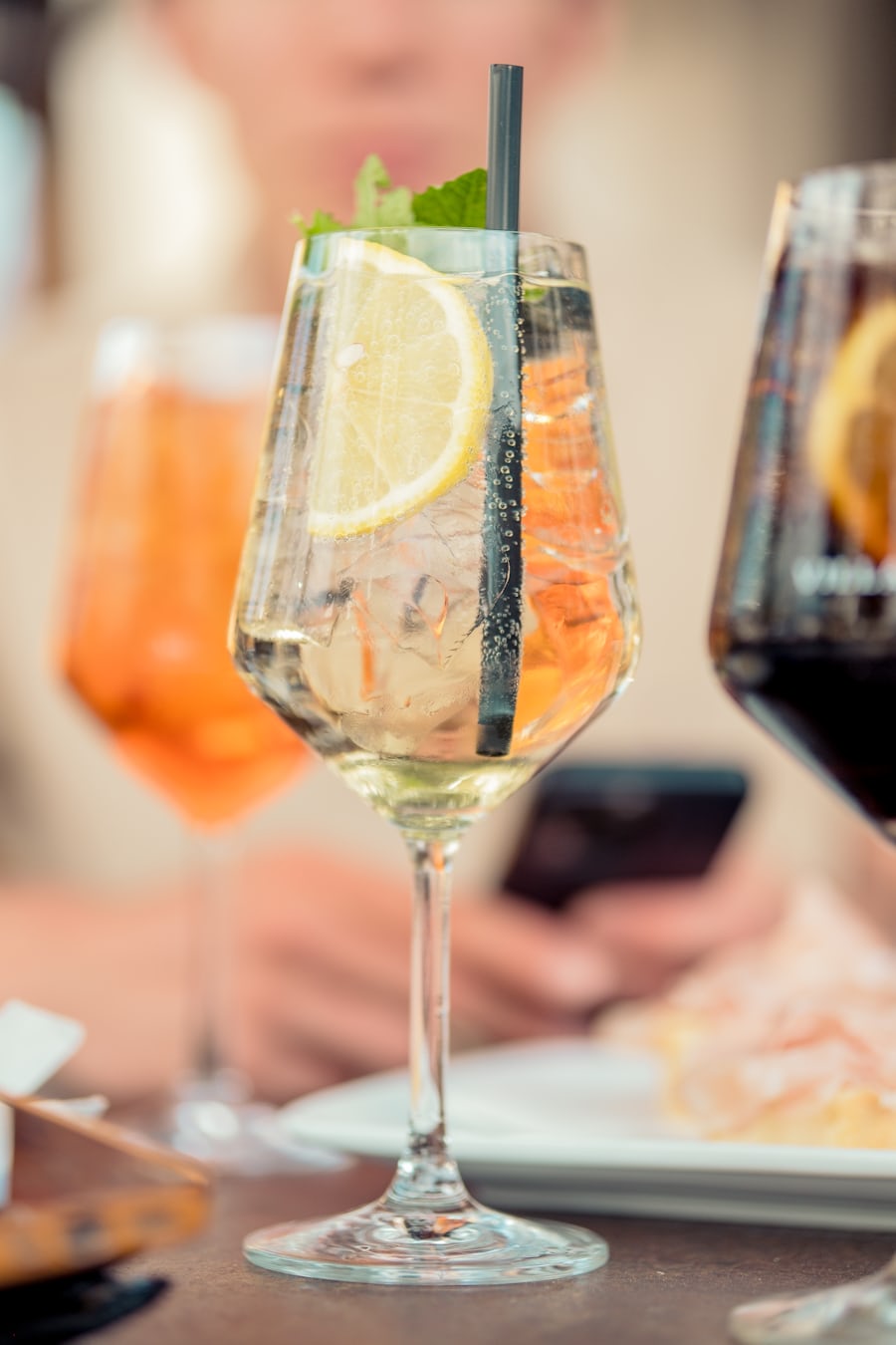 Wine Spritzer (Red or White)